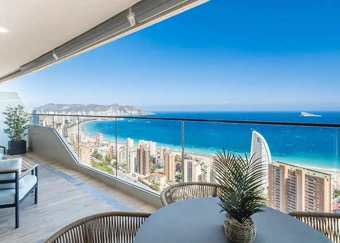 Benidorm Beach - Grupo Ami