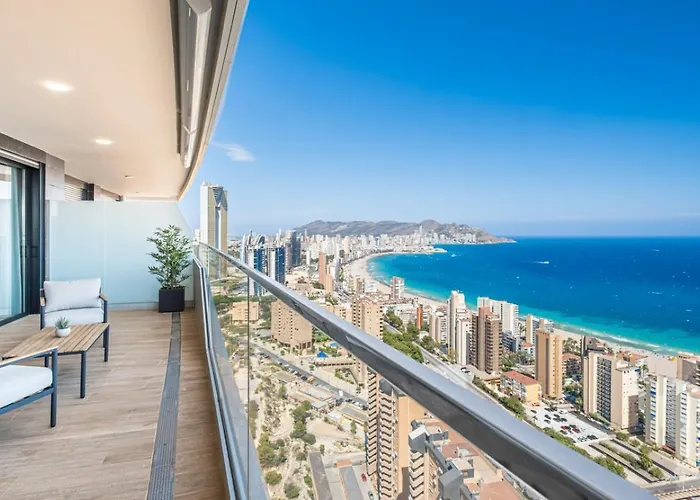 Benidorm Beach - Grupo Ami
